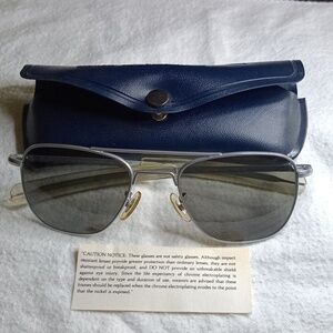Vintage Randolph Engineering Pilot Aviator Sunglasses 5 1/2 USA Frame Authentic